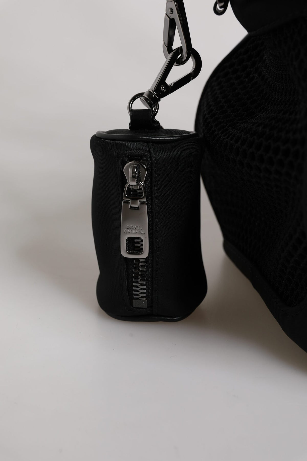 Black Shoulder Strap Pet Carry Logo Plaque Bag